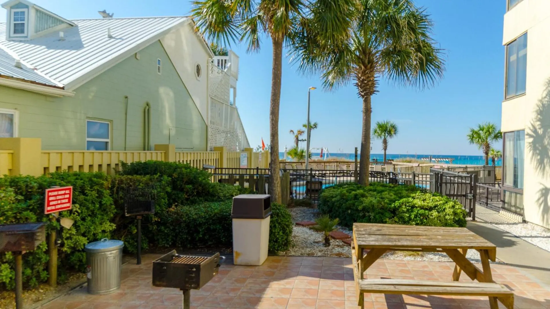 Sunbird 1104E 'Flamingo Palms' Villa Panama City Beach Holiday home
